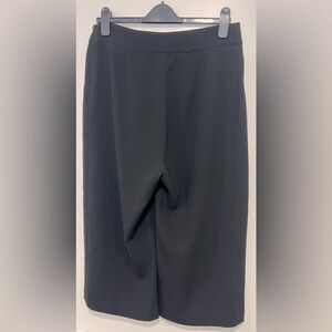 Periphery Capri Dress Pant - +80% OFF! Size US10